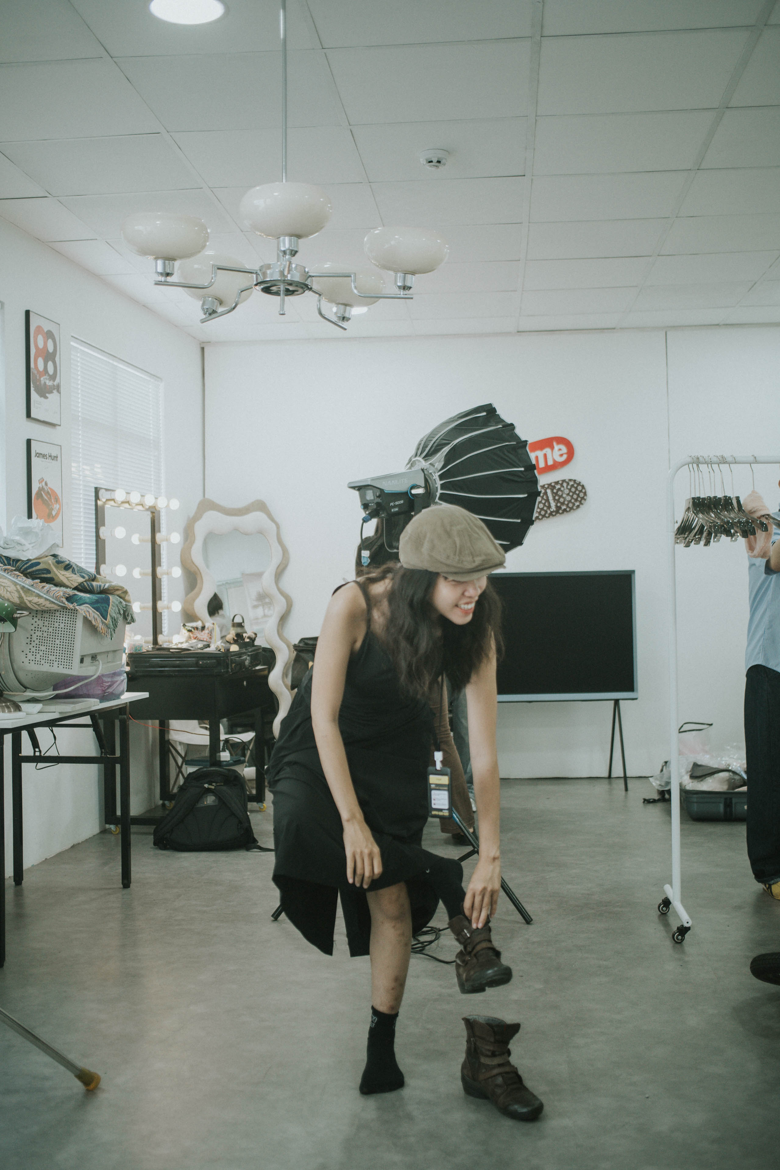 Tại Sao MV Của Bạn Không Viral — Và Đó Không Phải Lỗi Của Production House